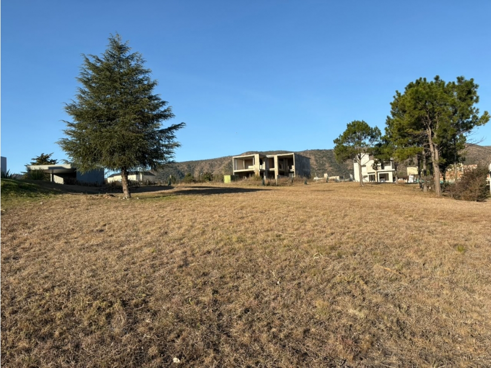 VENTA LOTE DE 1320m² BARRIO PRIVADO CARLOS PAZ GOLF ETAPA 1 - 6