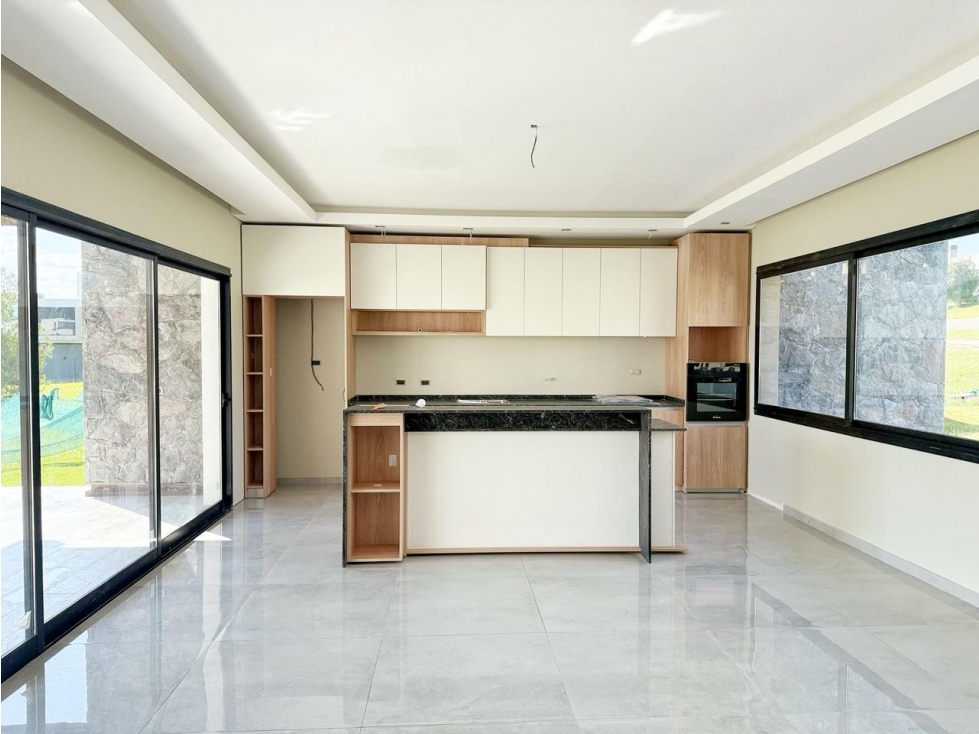 VENTA CASA A ESTRENAR 3 DORMITORIOS COUNTRY CARLOS PAZ GOLF - 5