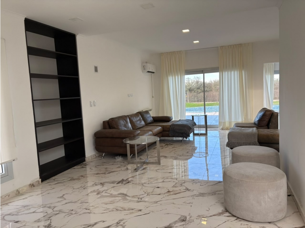 VENTA CASA A ESTRENAR AMOBLADA DE DISEÑO | LA ARBOLADA HOLLYWOOD — foto 6