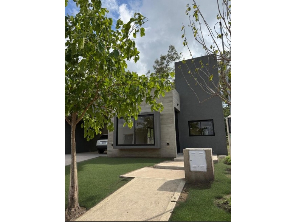 VENTA CASA  A ESTRENAR 3 DORMITORIOS | FINANCIACIÓN | TEJAS CUATRO