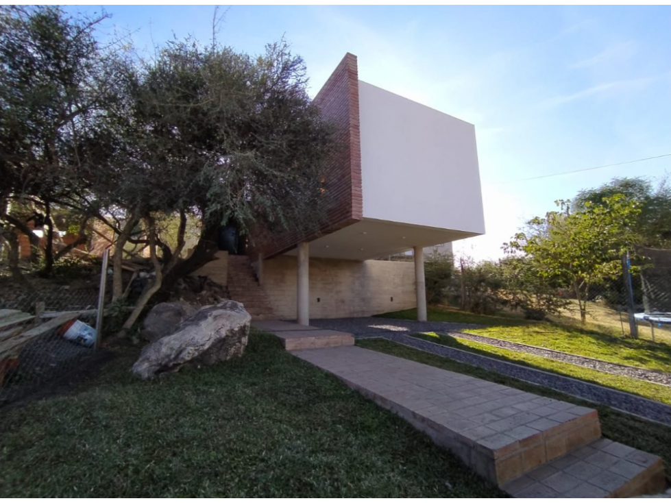 VENTA CASA 2 DORMITORIOS EN SAN NICOLAS 2° SECCION MALAGUEÑO - 2