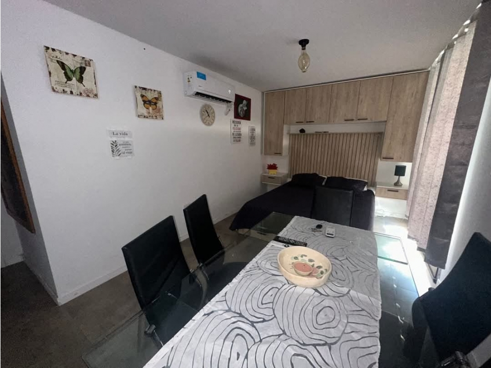 VENTA MONOAMBIENTE + BALCON + COCHERA CENTRO EDIFICIO LAKE CARLOS PAZ — foto 3