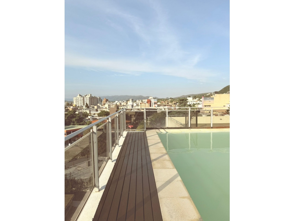 VENTA DEPARTAMENTO 1 DORMITORIO CON PATIO Y COCHERA | CARLOS PAZ