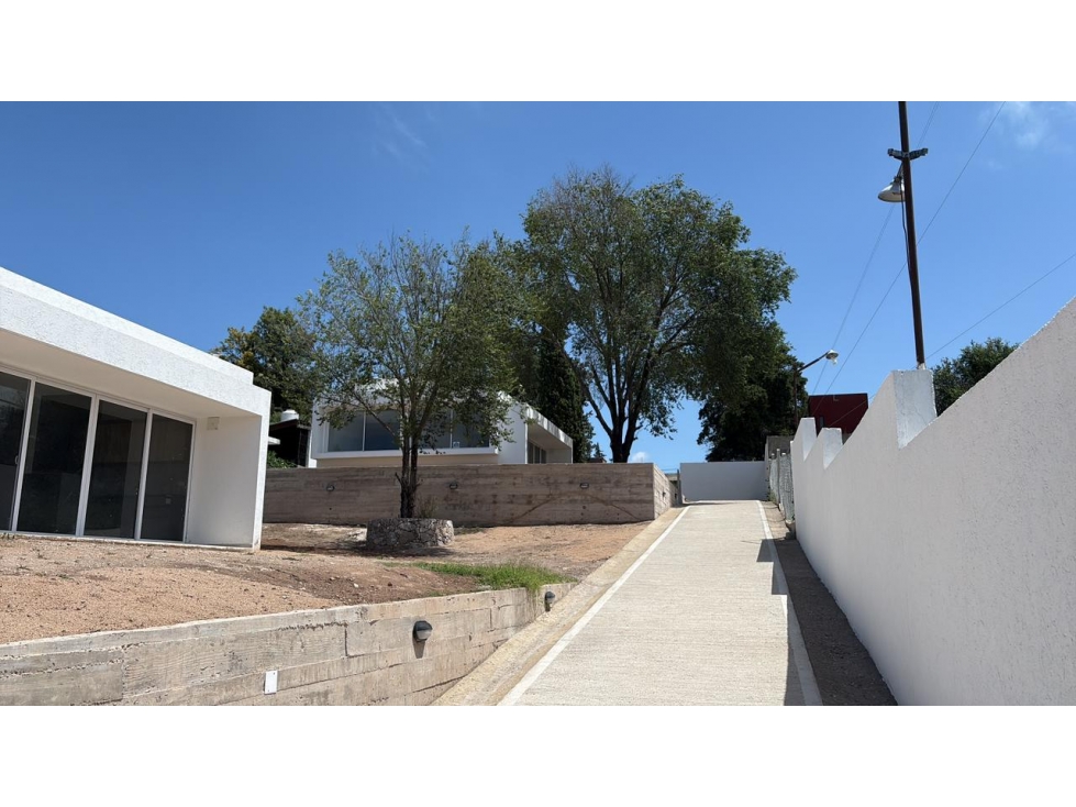 VENTA CASA A ESTRENAR- MODERNA- 2 DORMITORIOS SANTA CRUZ DEL LAGO — foto 2