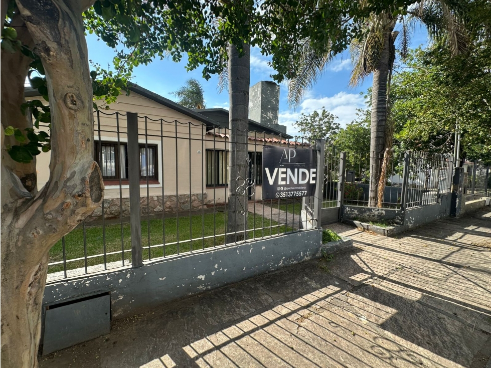 VENTA CASA EN LOTE DE 660 m² | A METROS DE TRIBUNALES | CARLOS PAZ — foto 2