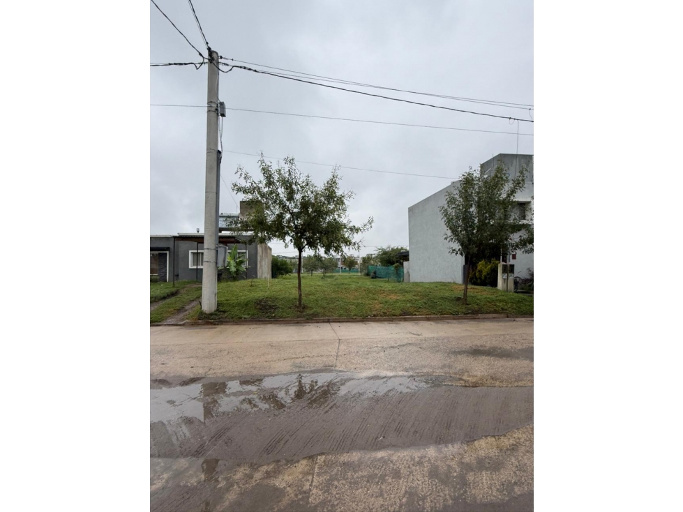 VENTA LOTE 360m² ETAPA 2 TEJAS 4 | UBICADO CERCA DEL INGRESO AL BARRIO - 2