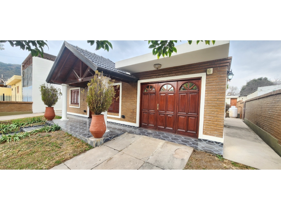 VENTA CASA + DEPARTAMENTO Y PILETA EN BARRIO LAS ROSAS CARLOS PAZ - 3