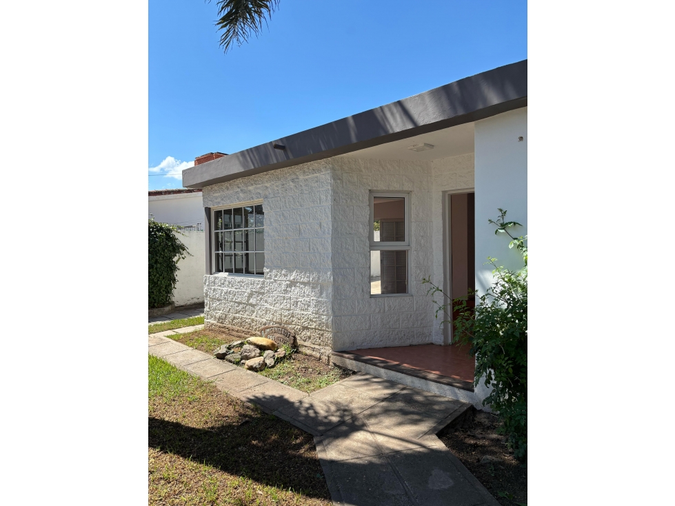 VENTA CASA APTO CRÉDITO 4 DORMITORIOS B° MIGUEL MUÑOZ CARLOS PAZ — foto 4