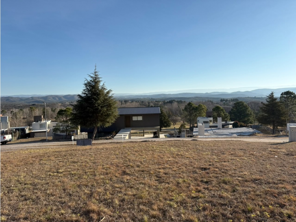VENTA LOTE DE 1320m² BARRIO PRIVADO CARLOS PAZ GOLF ETAPA 1 - 3