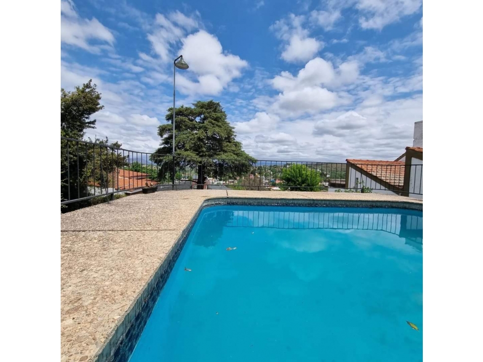 VENTA CASA APTO CREDITO 3 DORMIS C/PILETA LOS MANANTIALES CARLOS PAZ — foto 4