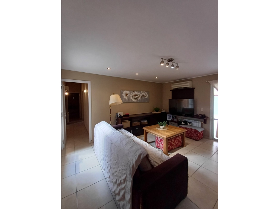 INKASA INMOBILIARIA - VENDE CASA EN BARRIO PRIVADO PALMARES - 3