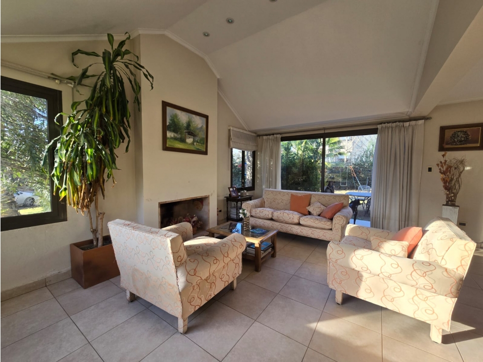 INKASA INMOBILIARIA - VENDE CASA EN BARRIO PRIVADO - MAIPU - 4