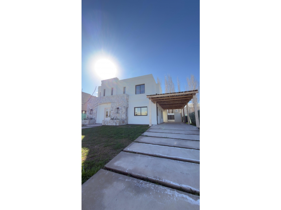 INKASA INMOBILIARIA - VENDE CASA EN BARRIO PRIVADO GRAN BOEDO - 3