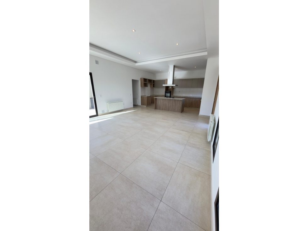 INKASA INMOBILIARIA - VENDE CASA EN BARRIO PRIVADO MILCAYAC I - 3