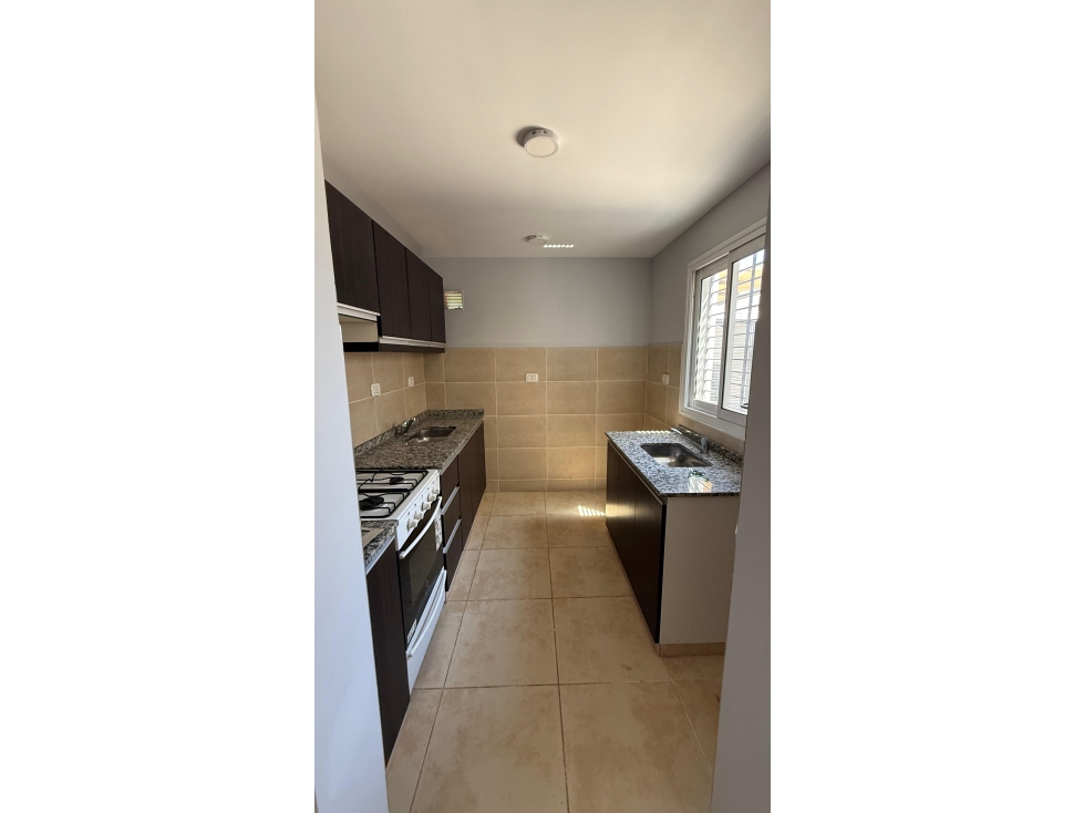 INKASA INMOBILIARIA - VENDE DEPARTAMENTO EN GUAYMALLEN - 2