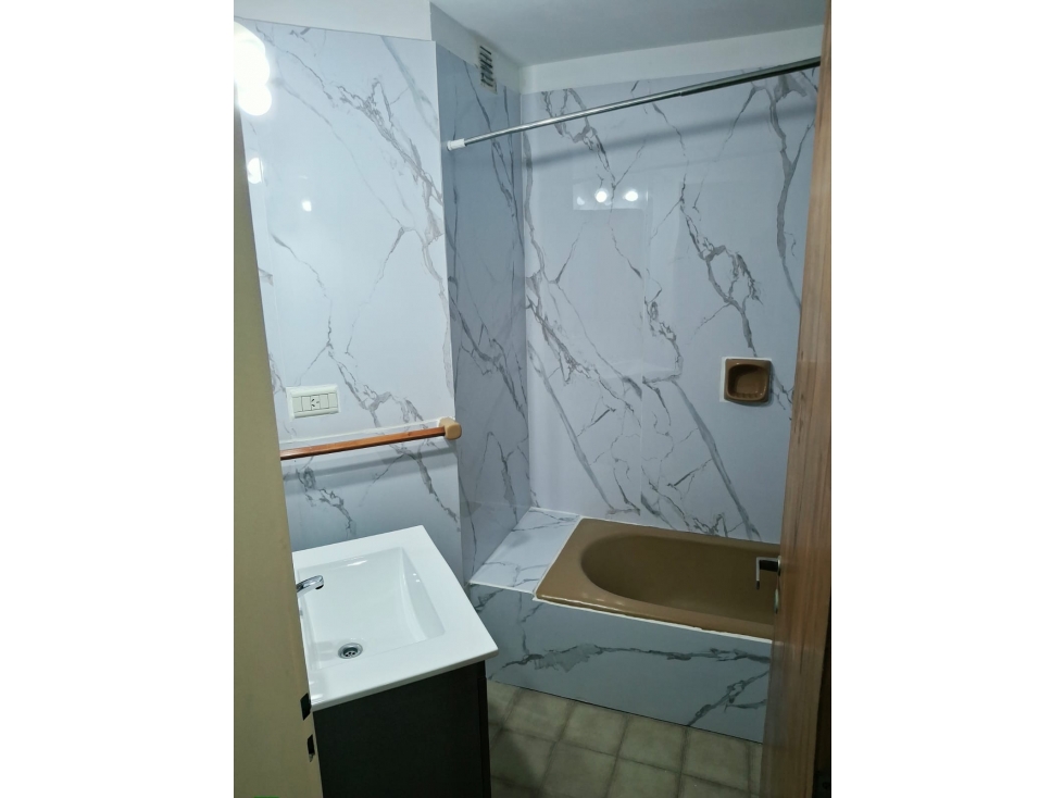 DEPARTAMENTO EN ALQUILER DE 2 DORMITORIOS EN NEUQUÉN — foto 3