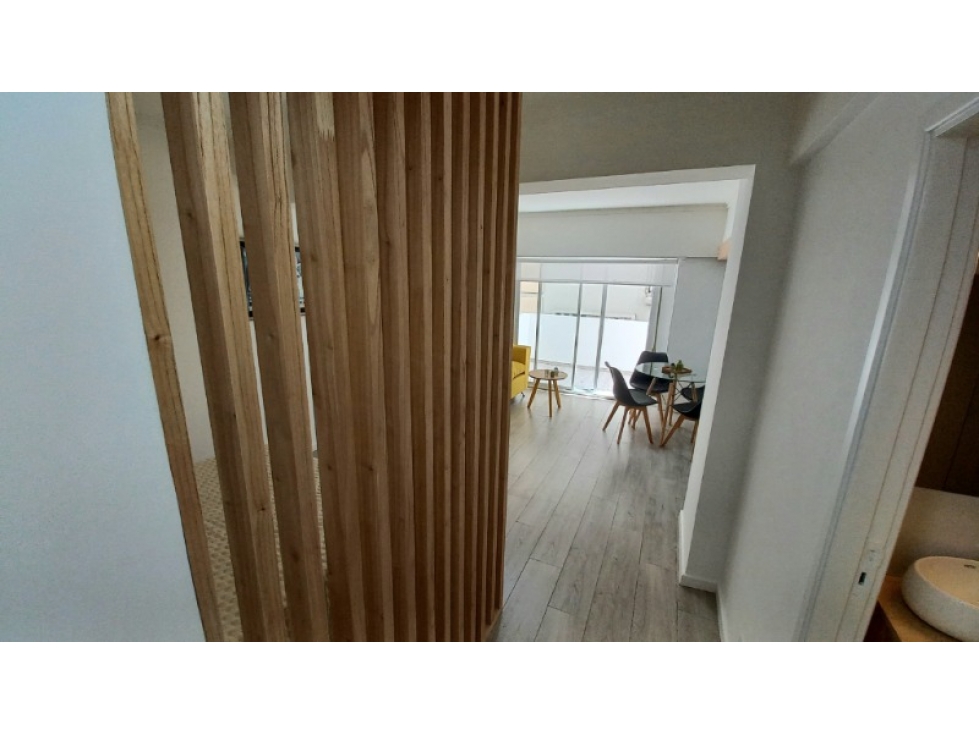 Venta. Mono-ambiente con balcón. Reciclado, amoblado y equipado. — foto 5