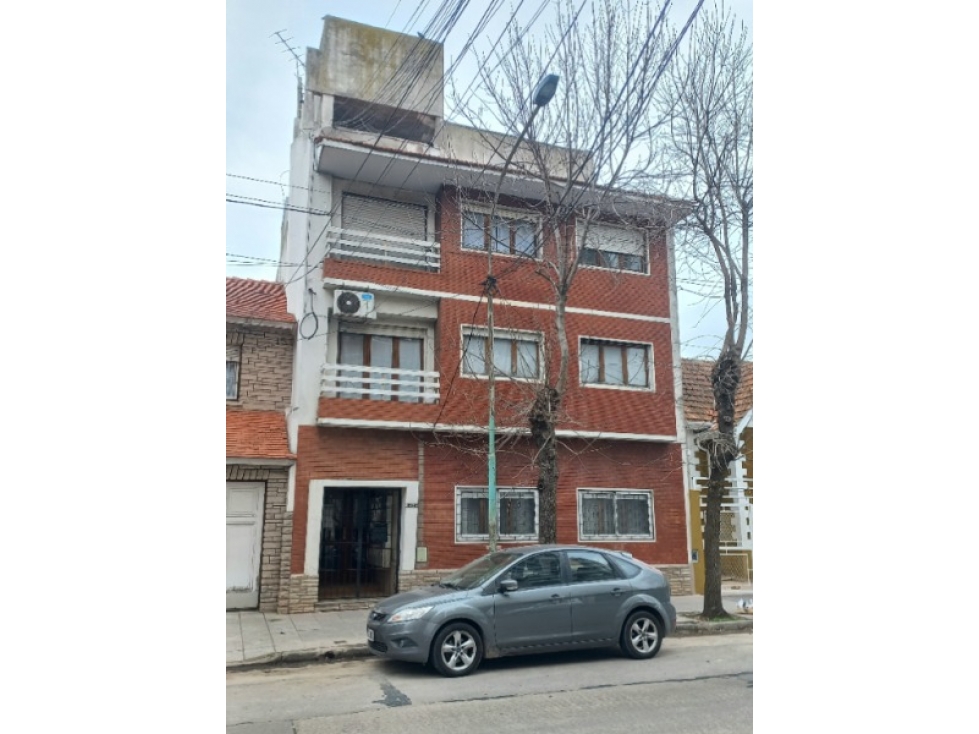 Departamento de 3 amb. Zona Chauvín. Cel. 2235421919