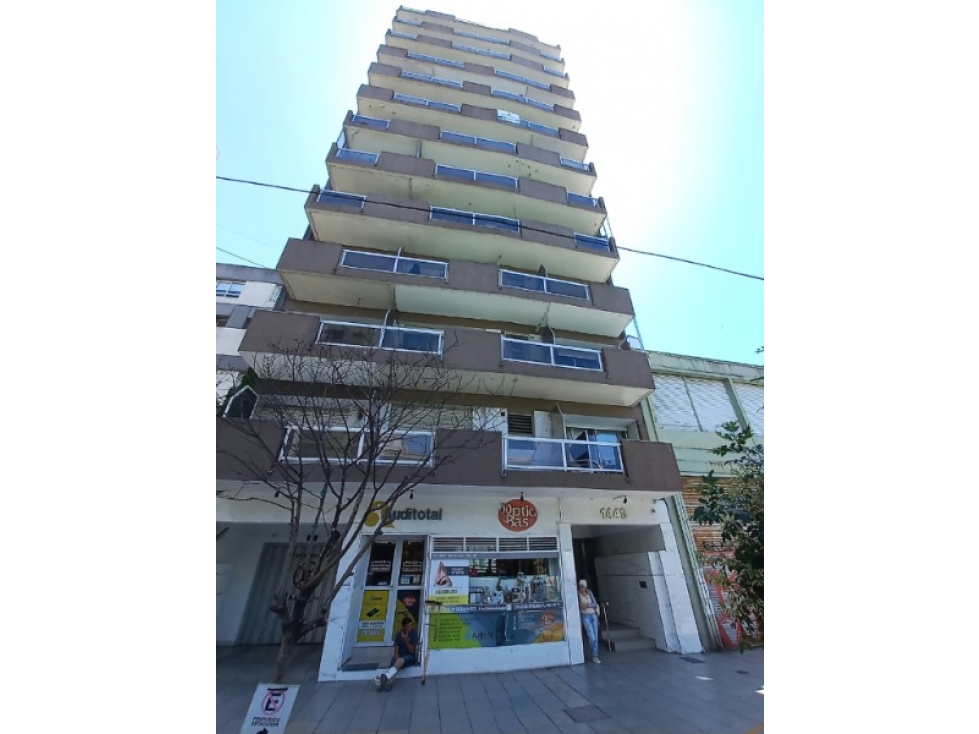 ***RESERVADO*** Mono-ambiente. A la calle con balcón. Cel. 2235421919. - 4