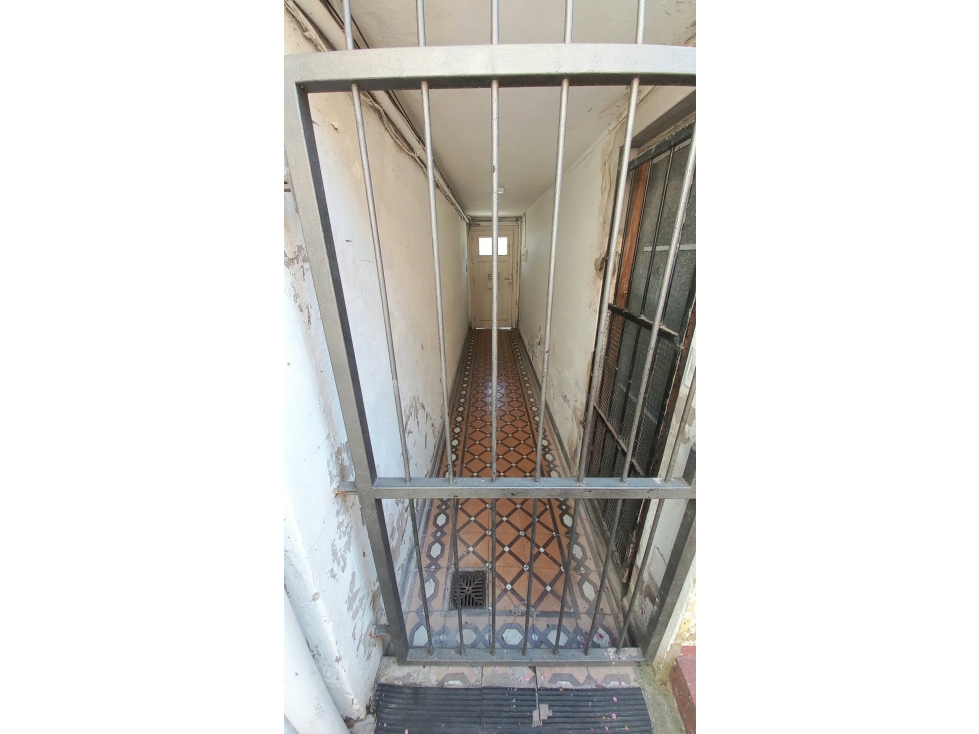 PH 3 amb. en Alquiler. Barrio Pompeya. Cel. 2235421919 - 2