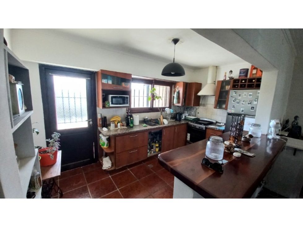 Casa-Chalet de 5 amb. sobre lote de 201 m² totales. Cel: 2235421919 — foto 5