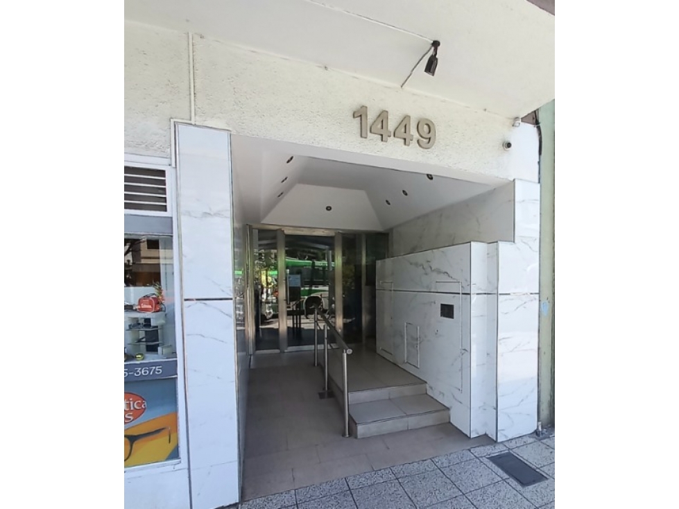 ***RESERVADO*** Mono-ambiente. A la calle con balcón. Cel. 2235421919. - 5