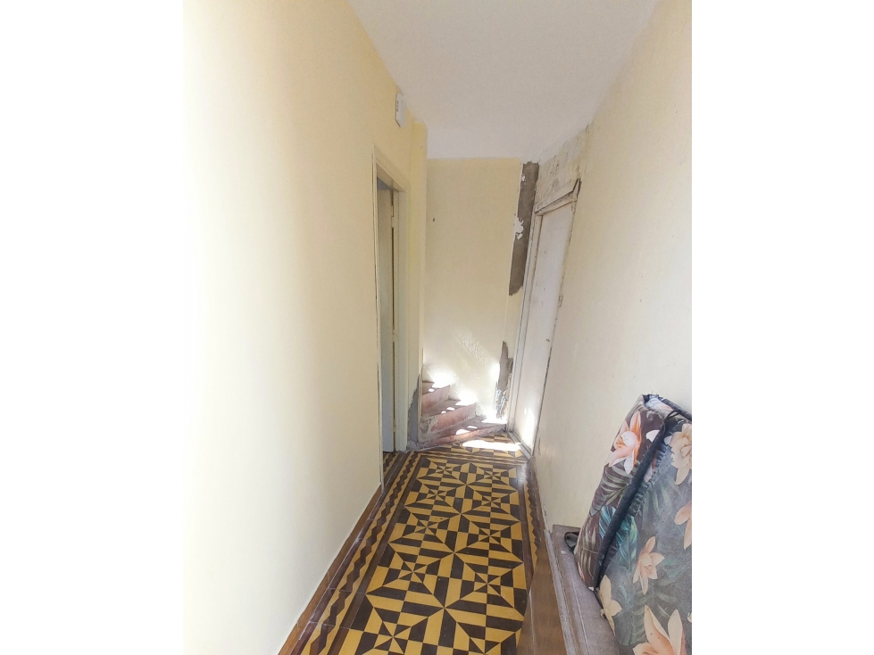 PH 3 amb. en Alquiler. Barrio Pompeya. Cel. 2235421919 - 6