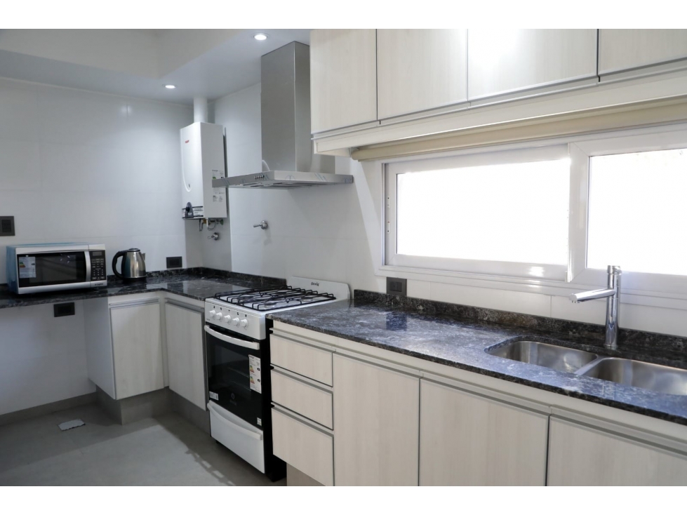 VENDE DOS DEPARTAMENTOS en Calle Coronel Rodríguez-6ta Sección - 4