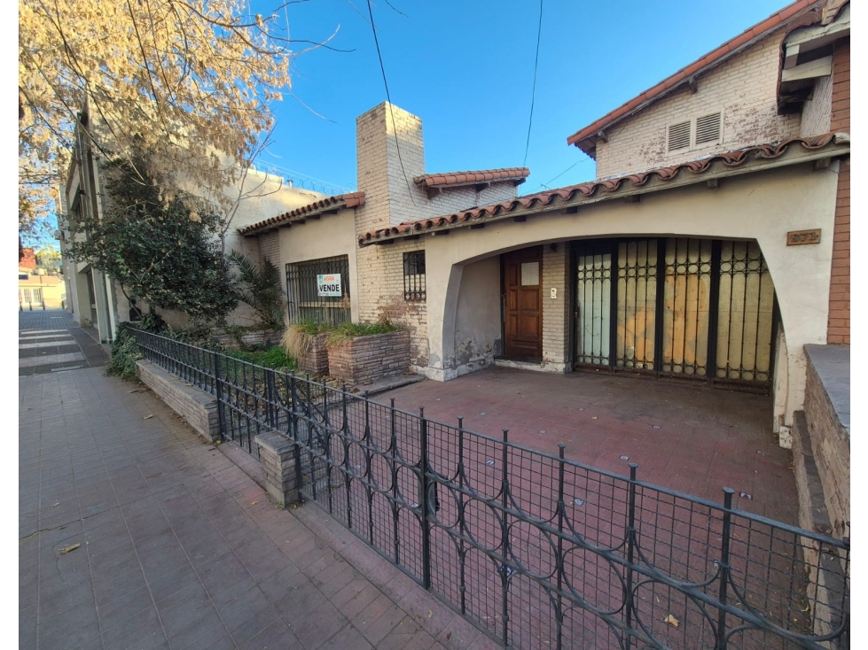 VENDE LOTE!!! Oportunidad de inversión en calle Rivadavia de Godoy C. - 1