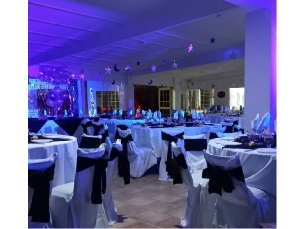 VENDE QUINTA CON SALÓN DE EVENTOS - 6