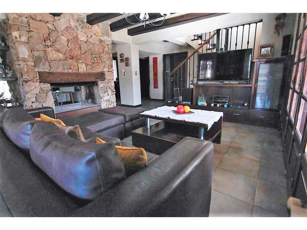 VENTA CASA- CALLE PUEYRREDON- LUJAN - MENDOZA — foto 4