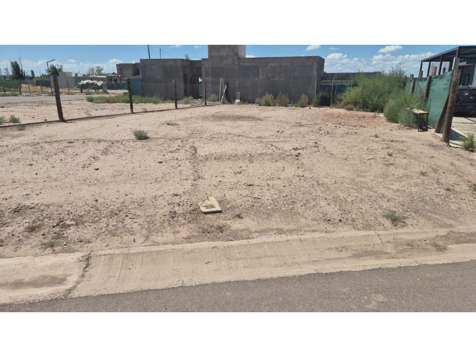 VENDE LOTES en Barrio Privado Las Retamas - 5