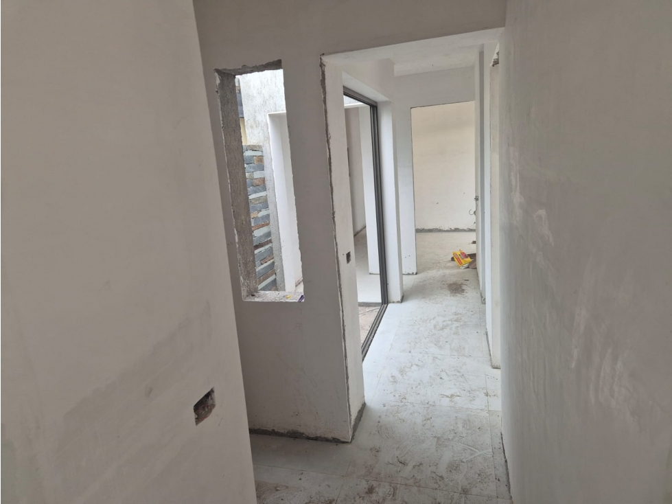 VENTA CASA EN GARDENS - BARRIO JARDÍN, MAYOR DRUMMOND, LUJÁN DE CUYO — foto 5