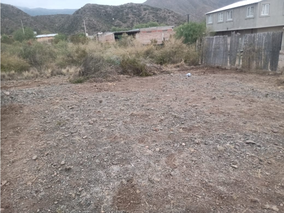 VENDE LOTE ubicado en B° Balcones de Cerro Arco, El Challao, Las Heras - 4