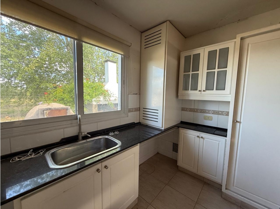 VENDE CASA EN B° LA CAPILLA, VISTALBA, LUJÁN DE CUYO, MENDOZA. — foto 6