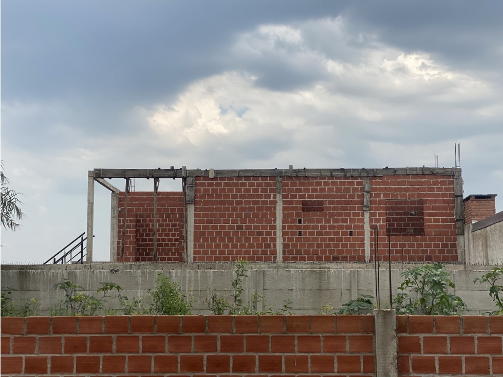 VENDO 2 TERRENOS CON CONSTRUCION A TERMINAR, POSADAS — foto 6