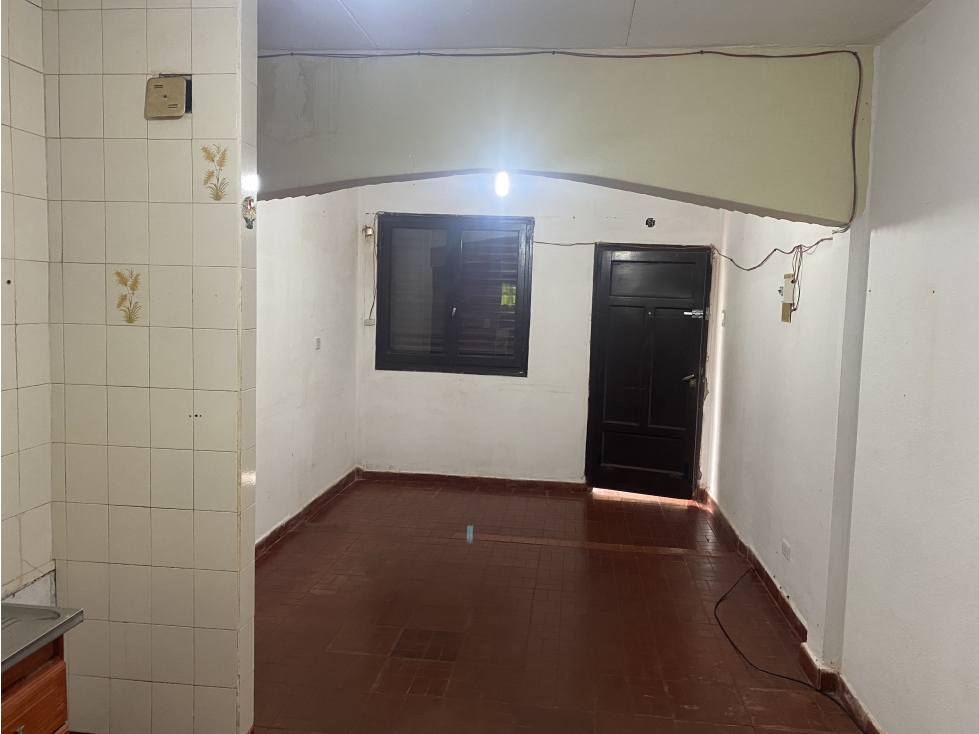 ALQUILO Dto 2 Dorm en PB Ch 32-33 Posadas Mnes - 3
