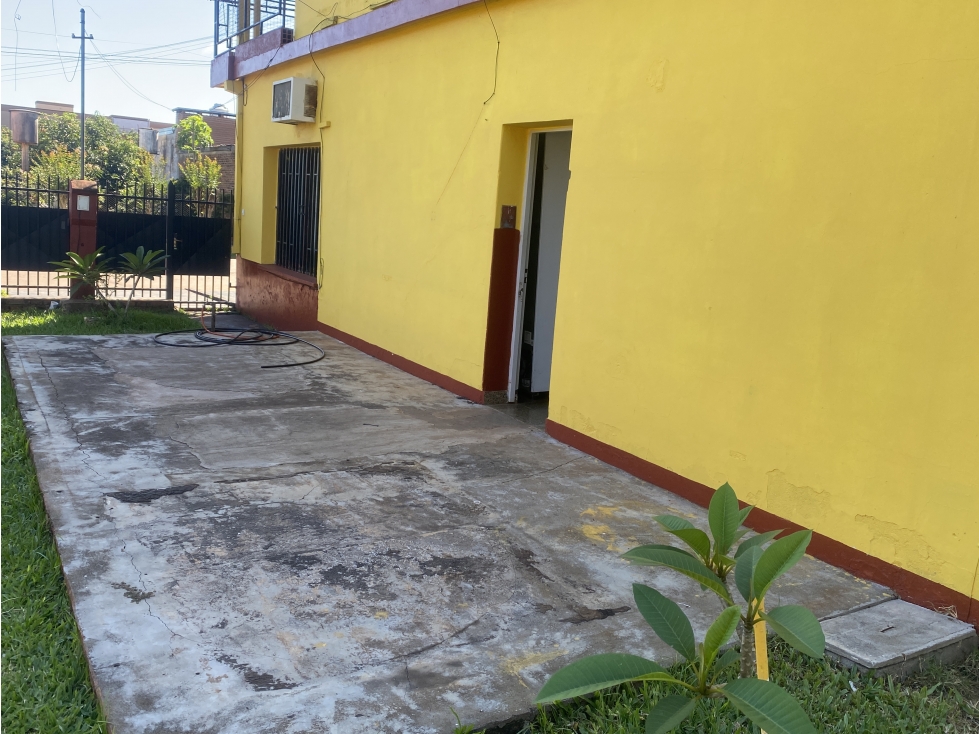 VENDO INCREIBLE CASA CON NEGOCIO EN 2 PLANTAS - L. N. ALEM, MISIONES - 5