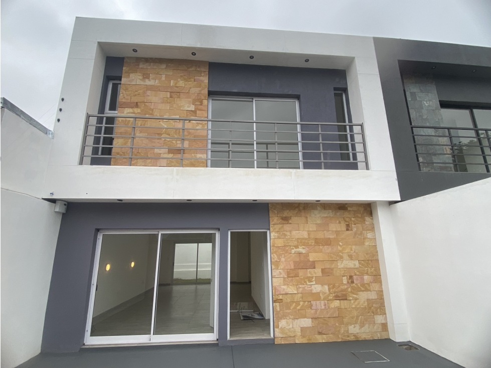 VENDO DUPLEX A ESTRENAR, IMPORTANTE AVENIDA, POSADAS MNES