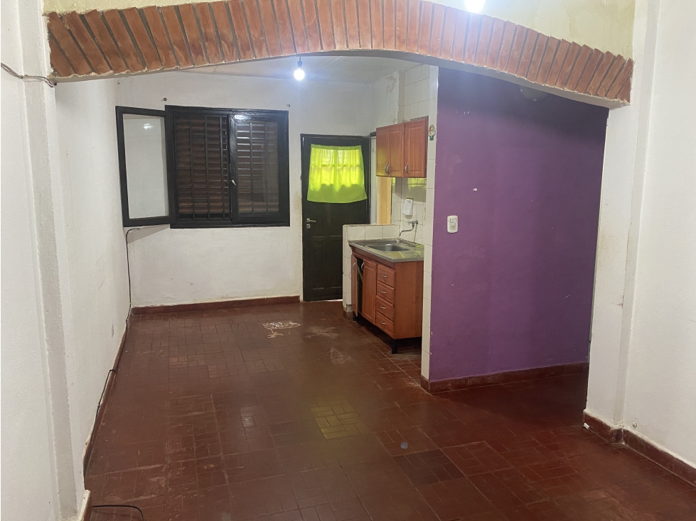 ALQUILO Dto 2 Dorm en PB Ch 32-33 Posadas Mnes - 2
