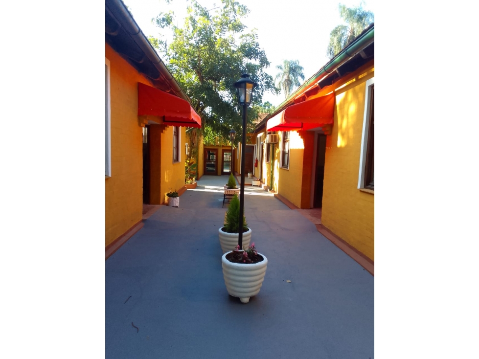 VENDO HOSTERIA SUIZA EN PUERTO RICO MNES - 3