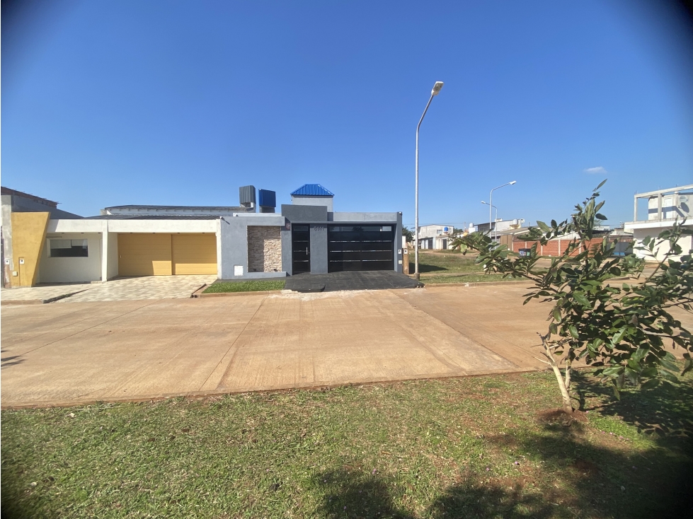 VENDO IMPRESIONANTE CASA A ESTRENAR C/ PISCINA EN POSADAS MNES — foto 4