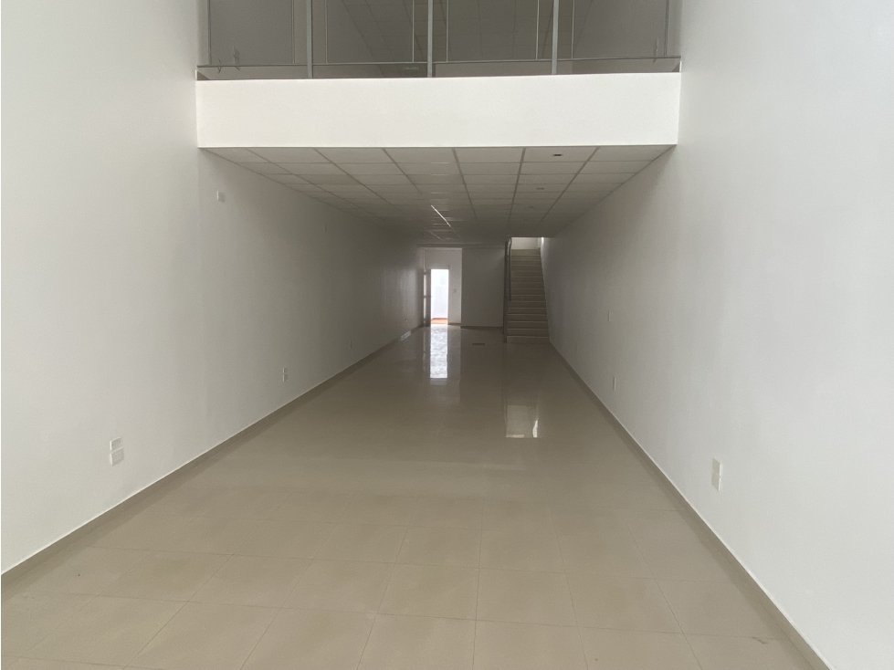 ALQUILO LOCAL COMERCIAL EN MICROCENTRO, POS MNES - 2