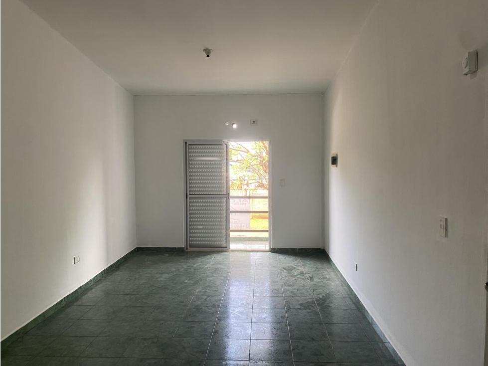 DEPARTAMENTO EN ALQUILER - AV. VIVANCO Y AV. BLAS PARERA - 2