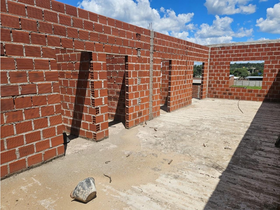 VENDO 2 TERRENOS CON CONSTRUCION A TERMINAR, POSADAS — foto 4
