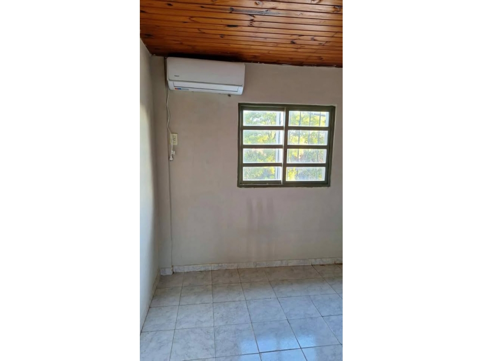 VENDO DEPARTAMENTO 2 DORM. AV. 115 Y AV. LOPEZ Y PLANES, POSADAS. - 5