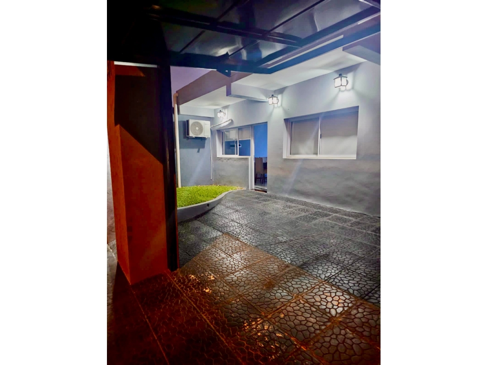 VENDO IMPRESIONANTE CASA A ESTRENAR C/ PISCINA EN POSADAS MNES — foto 5