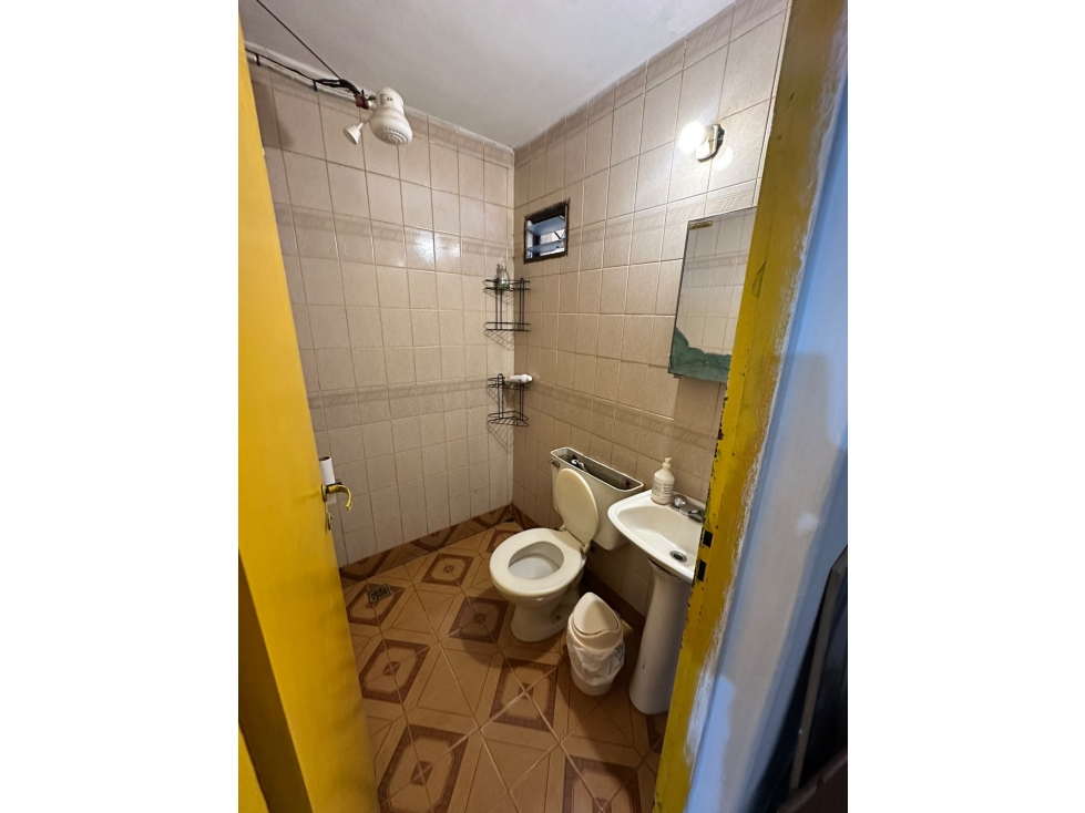 VENDO CASA DE 4 DORMITORIOS, 2 BAÑOS, GARAGE. POSADAS — foto 6