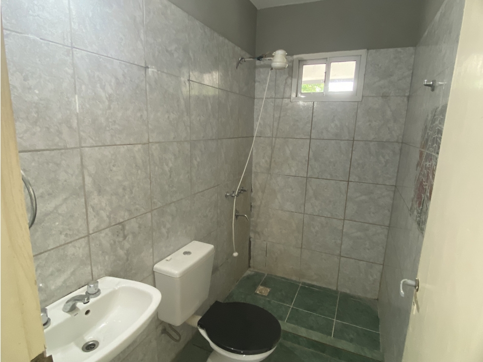 DEPARTAMENTO EN ALQUILER - AV. VIVANCO Y AV. BLAS PARERA - 5