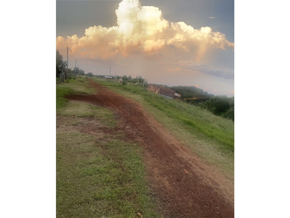 Vendo Sobre Ruta 105,Terreno en Barrio El Chogui!! Posadas- Mnes. - 4